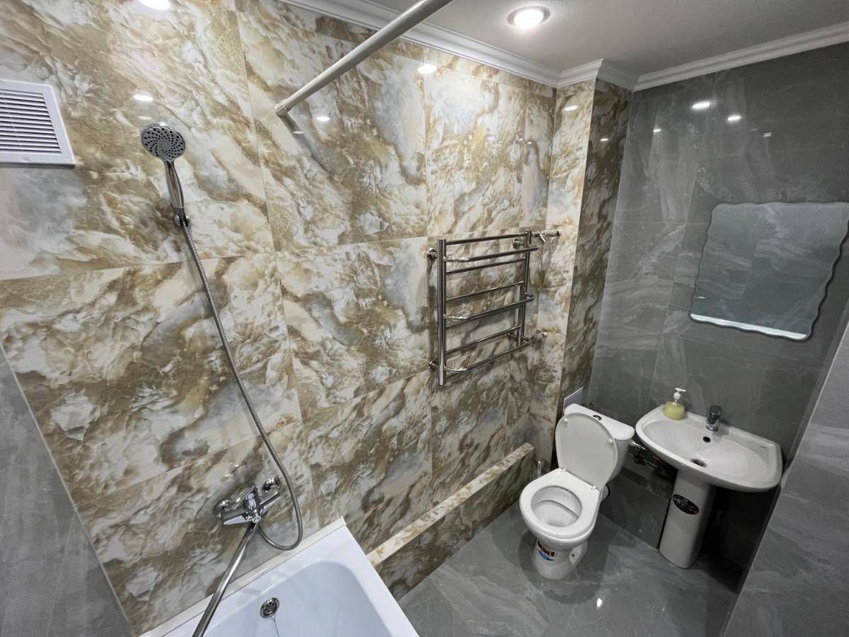 Ferienwohnung Наурызбай Almaty Exterior foto