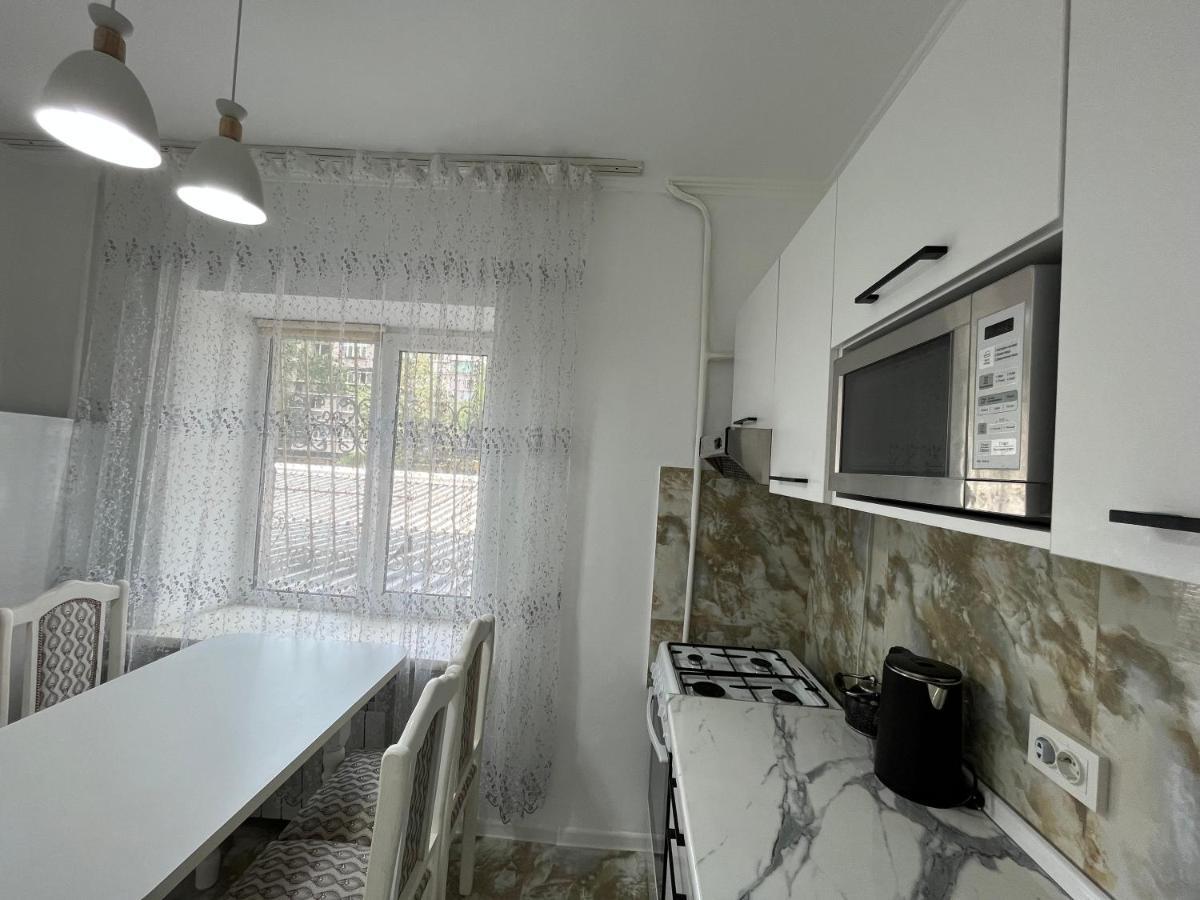 Ferienwohnung Наурызбай Almaty Exterior foto