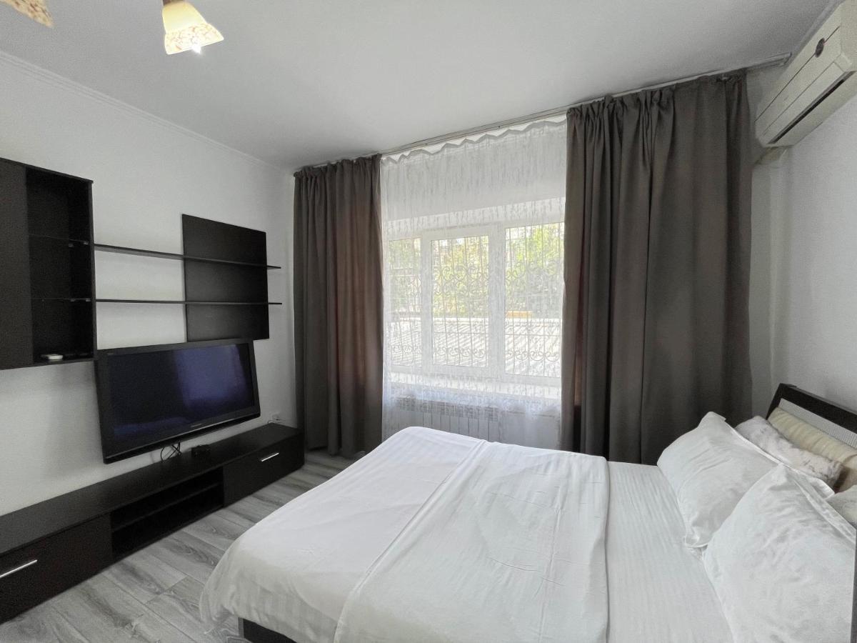 Ferienwohnung Наурызбай Almaty Exterior foto